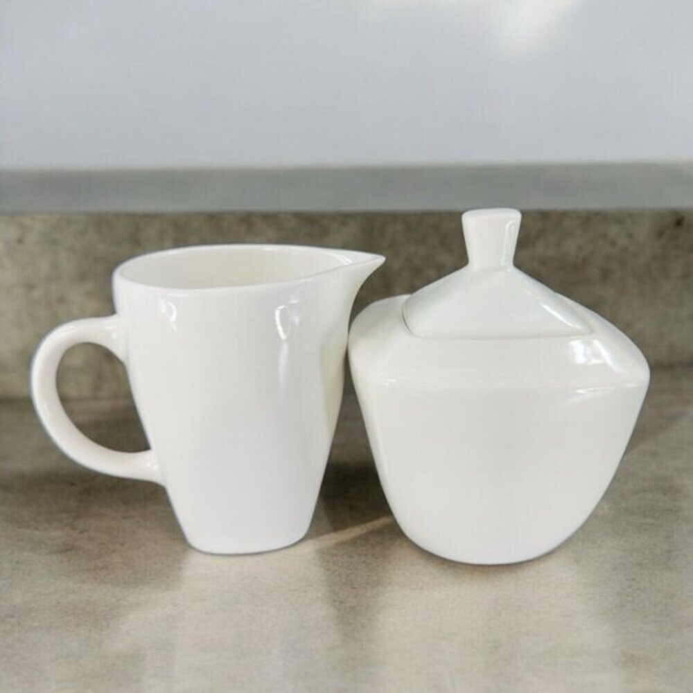 Thomson Pottery Ceramic White Glazed Stoneware Sugar And Creamer‎ Set 2 Marked